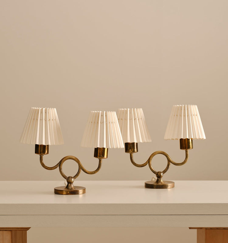 PAIR OF TABLE LAMPS