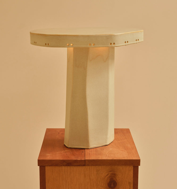 PLATEAU LAMP